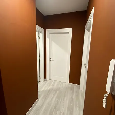 Yawanawa Apartamento Tirana