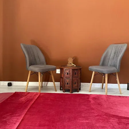 Apartment Yawanawa Tirana